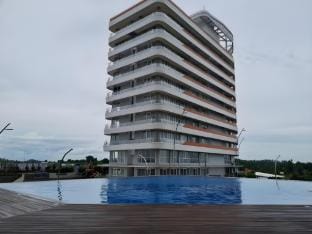 Apartment Nuvasa, Kalani 1BR 12th, Sea & Golf View Apartment in Riau Islands, Indonesia