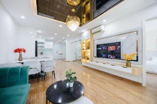 Luxury 3BR in Park Hill - City View * Hanoi Centre Vacation rental in Laos