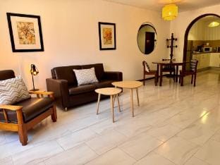 Falesia Gardens Classic Villa Vacation rental in Caniço