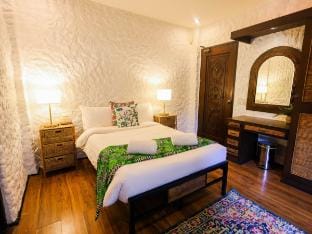 Kasa Silang by Araw Residences Villa in Tagaytay