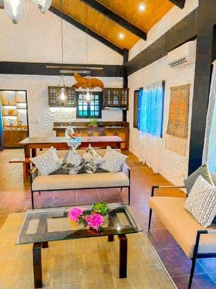Kasa Silang by Araw Residences Villa in Tagaytay