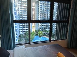 M Rose Atlantis @ 5 pax (pool view) Apartment in Malacca