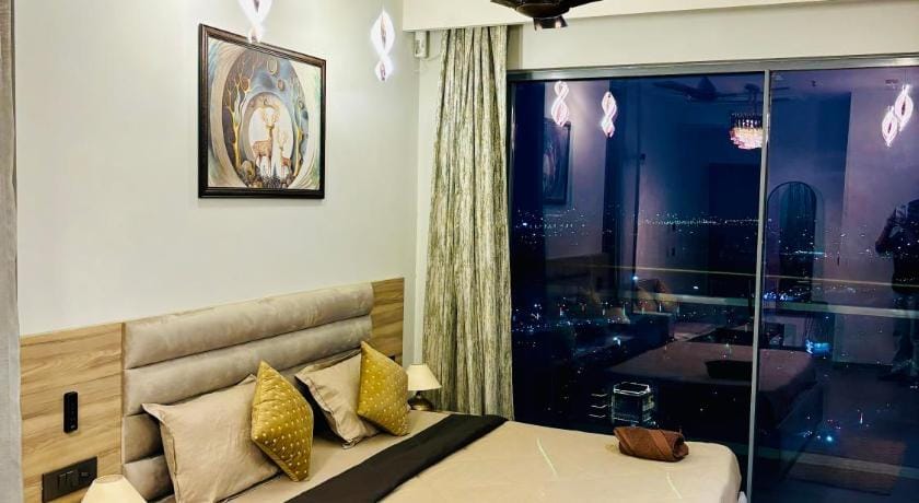 Luxury heights-couple friendly Apartment in Noida