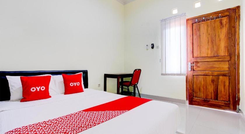 Hotel O Sleman Near Bandara Adi Sutjipto Formerly Joglo Sorogenen Hotel in Special Region of Yogyakarta