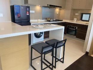 R&F Studio Seaview【8mins WalkCiq】No Parking Apartment in Johor Bahru