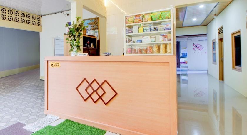 Hotel O Alun-Alun Purwokerto Near Gor Satria Purwokerto Formerly Guest House Blessing Hotel in Indonesia