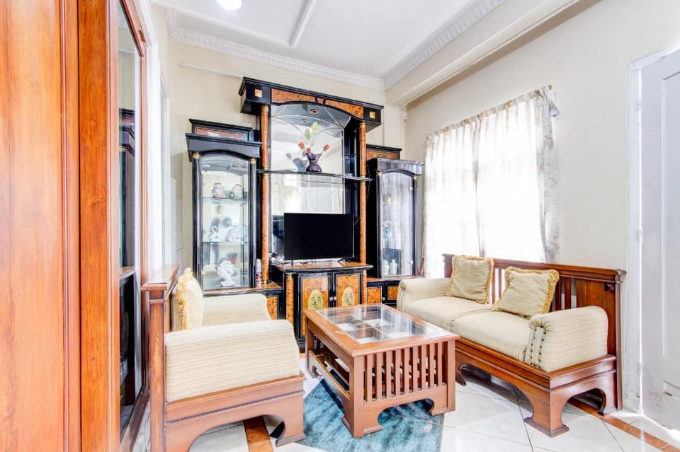 Hotel O Bestmela Homestay Syariah Hotel in Special Region of Yogyakarta