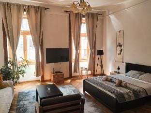 Republic Square Apt - Knez Mihailova Apartment in Belgrade