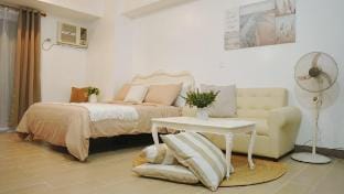 Welcome to Gavin’s Crib Apartment in Makati