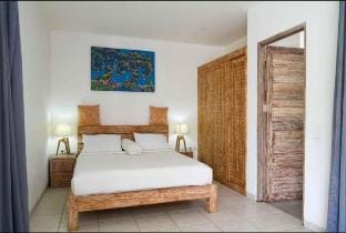 Catta Seminyak 4min to the beach Villa in Kuta
