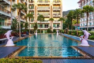 Central Patong 1BR apartment with great amenities Apartment in Patong