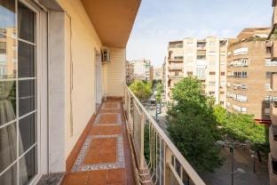 PUSHE Granada Plaza Menorca Art & Tradition Apartment in Granada