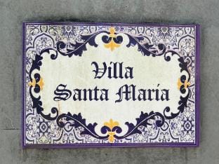 Charming Portuguese Villa with Garden in Goa Villa in Goa, India