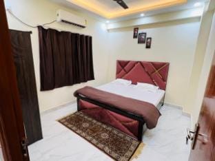 @ homes  Apartment in Varanasi