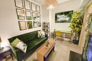 Spacious 2BR Green Flat Vacation rental in Makati