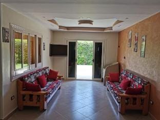 Private and quiet villa with private pool Villa in Alexandria Governorate