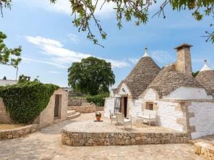 Trullo in Locorotondo with Underground Pool Vacation rental in Province of Taranto