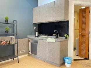 Serene Studio w KLCC View | Netflix | 100Mbps WIFI Vacation rental in Federal Territory of Kuala Lumpur