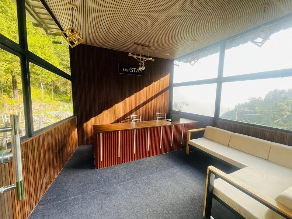 JustSTAY Paradise Hotel in Uttarakhand