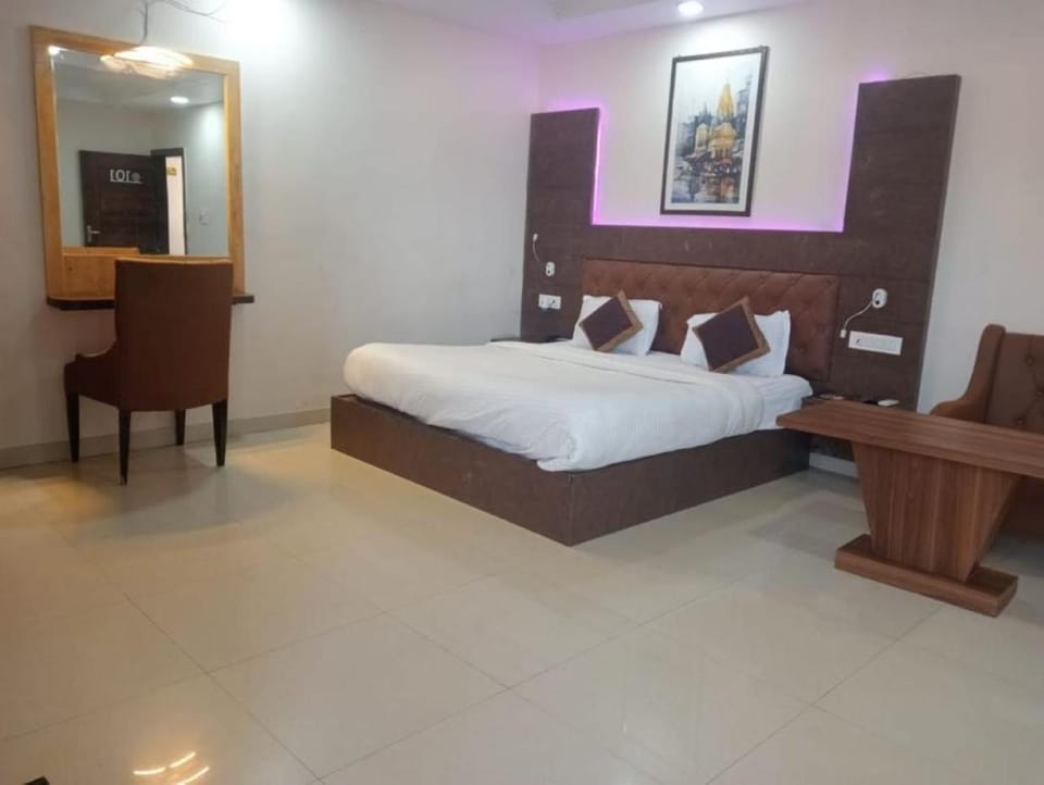 The Rudraksh Hotel Vacation rental in Uttar Pradesh