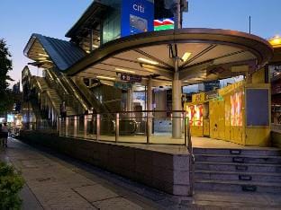 Central Park/bts&mrt silom walk 2mins/5rooms5beds Vacation rental in Bangkok
