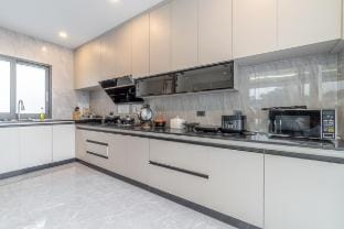 TML-pattaya 6 bedroom (swimming pool，powerful ktv) Villa in Pattaya City