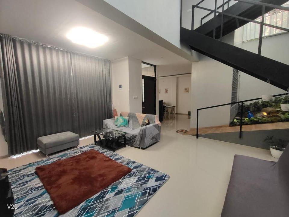 Naomi Villa Tawangmangu Villa in Indonesia