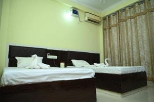Homeinn Guest House  Apartment in India