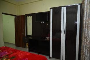 Homeinn Guest House  Apartment in India