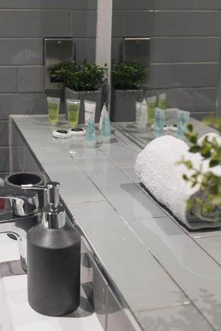 Brand New Luxury Suite: Netflix & Wifi Apartment in Birmingham