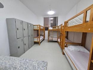 250m to ADCB. Situated at the heart of Dubai.  Apartment in Dubai