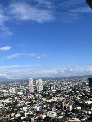 Brixton Place Pasig- Luzzo Elegant Escape, 1 Br Apartment in Mandaluyong