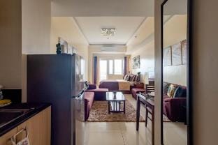 Taal View•23/F T3•200Mb•Netflix•PS4•4K TV•KOK Apartment in Tagaytay