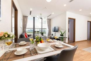 Intoxicate View-3BRs Apt - Wonderful Pool-Gym-Park Apartment in Ho Chi Minh City