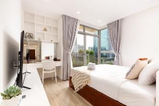 Comfort &Peaceful 3BRs at Phu My Hung-Next to SECC Apartment in Ho Chi Minh City