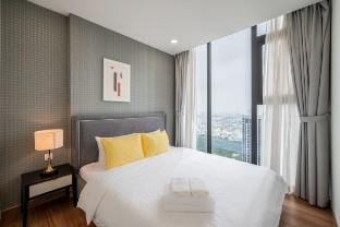 River View 2BRs Apt - High floor -Comfort Pool&Gym Apartment in Ho Chi Minh City