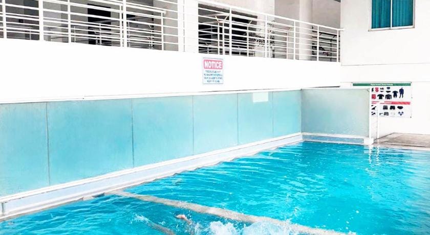 Modern 1BR Condo + Balcony & Pool, next to SM Mall Apartment in Cagayan de Oro