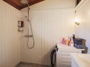 person holiday home Vacation rental in Zealand