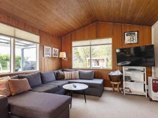 person holiday home in Hadsund-By Traum Vacation rental in Central Denmark Region