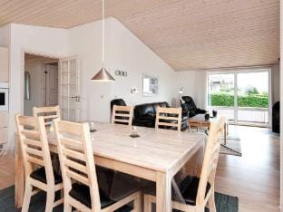 person holiday home in Hejls-By Traum Vacation rental in Region of Southern Denmark