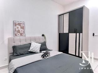 Trader Garden Couple Suite High Floor #31 Vacation rental in Negeri Sembilan, Malaysia