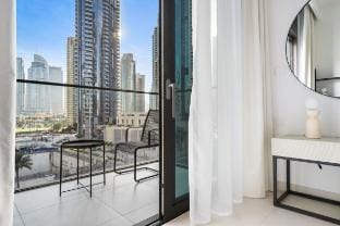 Silkhaus Modern 1BR | Burj Crown by Burj Khalifa Apartment in Dubai