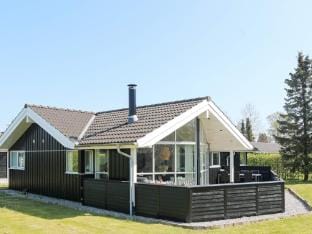 person holiday home in Hadsund Vacation rental in Central Denmark Region