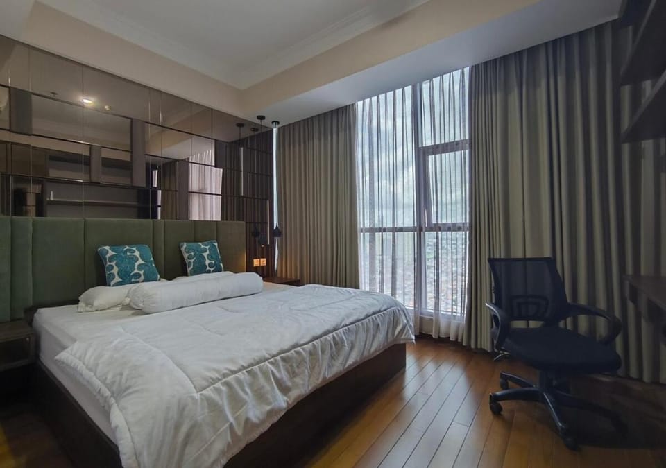 Casa Grande 3 Bed Mall Kota Kasablanka - Travelibu Vacation rental in South Jakarta City