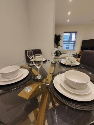 The Emerald Loft  - Ideal For Longer Term Bookings Apartment in Amber Valley