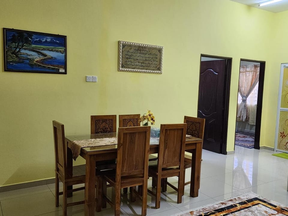 Homestay Cempaka Bukit Kangkar Vacation rental in Johor