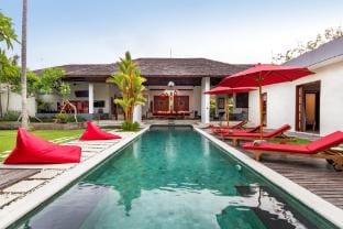 Alarte Estate by Villa Finder Villa in Kuta