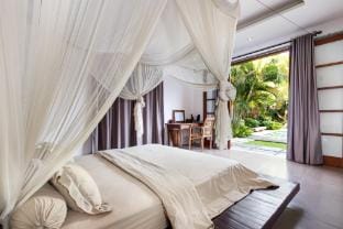 Alarte Estate by Villa Finder Villa in Kuta