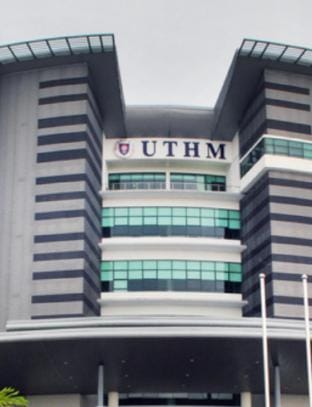 HOMESTAY CIKGU NORA near UTHM KPTM IPG  muslimonly Vacation rental in Johor