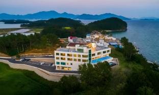 Sacheon Cielo Resort Bed and Breakfast in South Korea